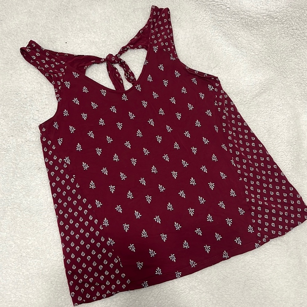 Burgundy Patterned Old Navy Tank